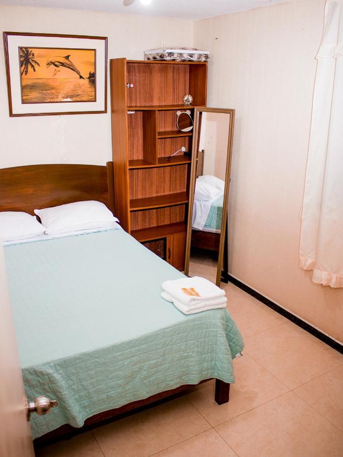 The White Lion 2 / 10 Min Airport Apartment Lima Exterior foto